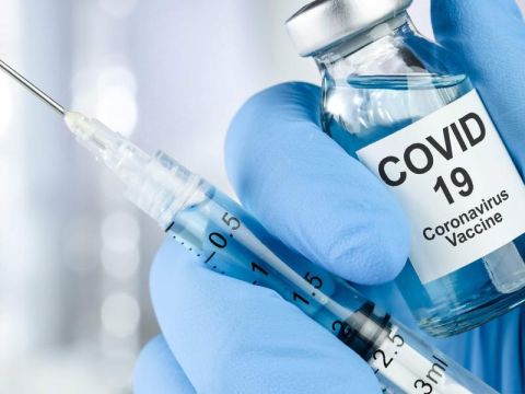 Vaccini Covid, Regione Calabria: "Per determinate categoria quarta dose importante"