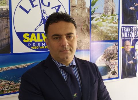 Porto di Vibo Marina, De Angelis: “Intervenire al più presto per risolvere il problema dell'insabbiamento”