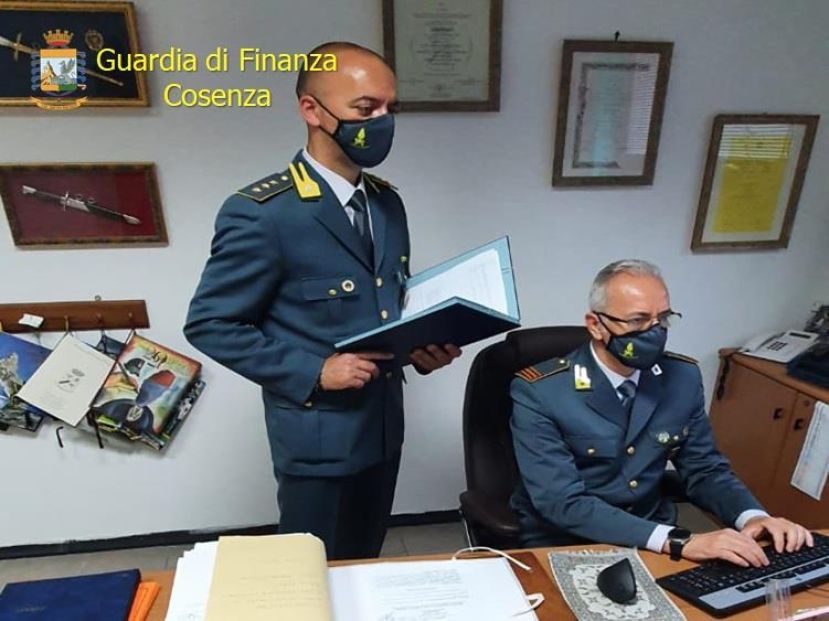False dichiarazione per accedere ai buoni spesa Covid, 110 &#039;furbetti&#039; scoperti in Calabria