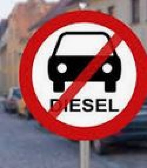 Ambiente, Salvini:“Lo stop alle auto diesel ammazza il lavoro”