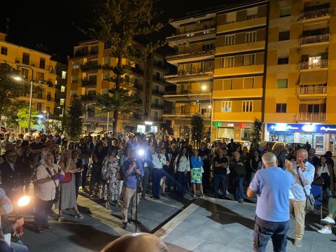 A Soverato l'urlo della Calabria contro il caro energia: “Subito misure eccezionali e urgenti”