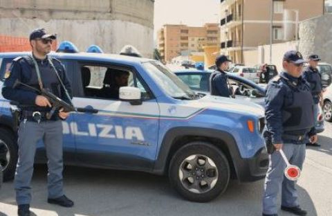 Armi, munizioni, droga e un’auto rubata rinvenuti durante il servizio focus 'ndrangheta a Reggio Calabria